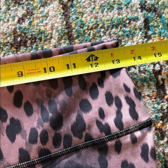 💎RARE💎NWOT Fabletics “Oasis” Bra And Define PowerHold Leggings Set, Size Medium - Picture 13 of 16